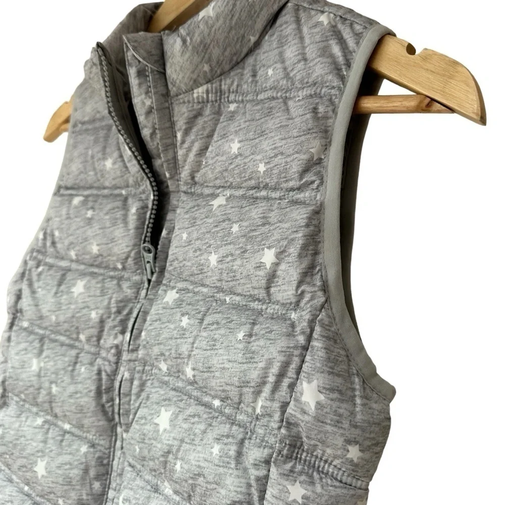 GAP Kids Silver Gray Puffer Vest with White Stars, XL, 12